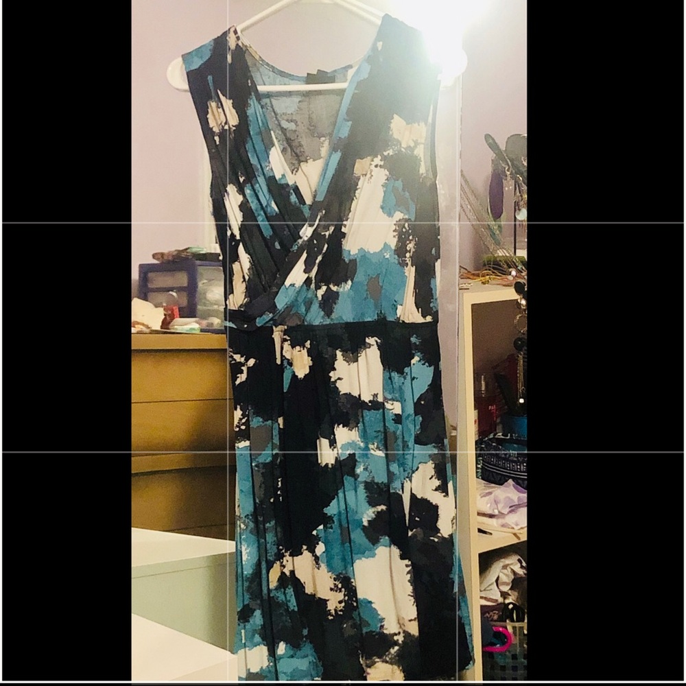 Blue and white patterned dress